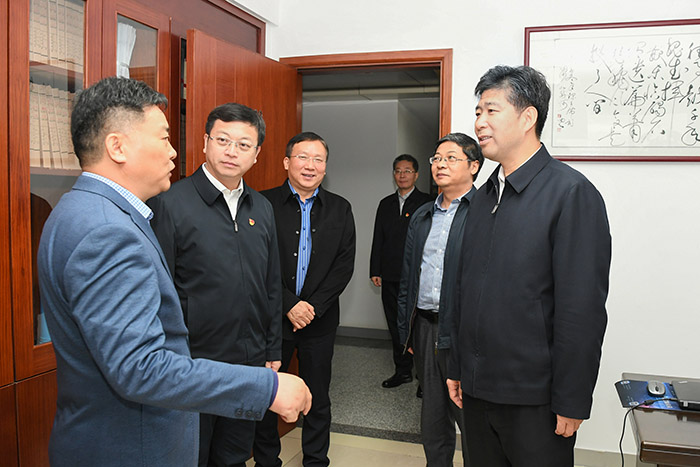 曲福田赴盐城泰州调研设区市社科工作