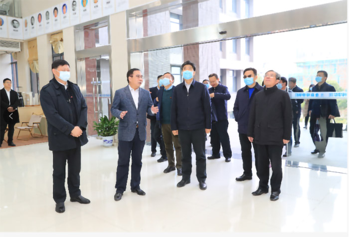 曲福田率省社科联调研组赴南京大学调研哲学社会科学工作