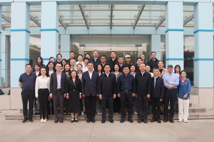 【党建领航-社科专家基层行系列活动】省社科联“党建领航-社科专家基层行”主题党日活动在南通举办