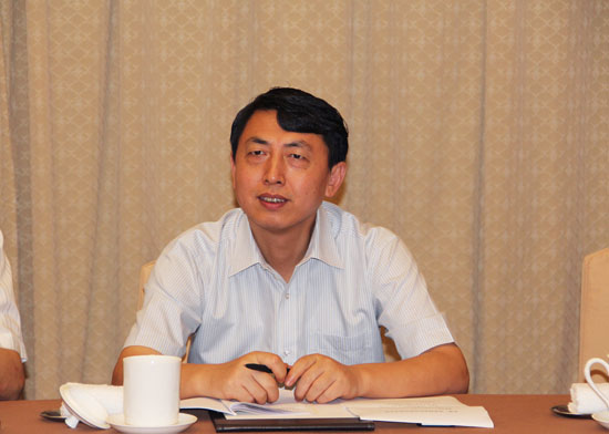 山东省社科联党组书记杨瑛一行来我会考察调研