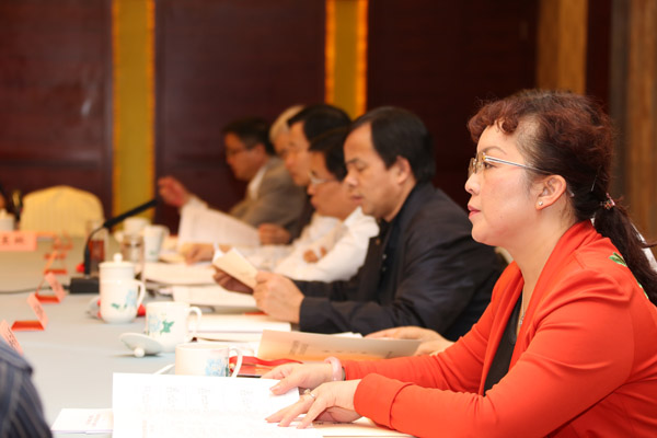 省社科联七届十二次常务理事会议在宁召开