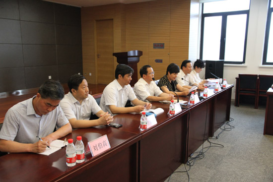 “对接上海自贸区、再创开放新优势”专家座谈会在苏州市召开